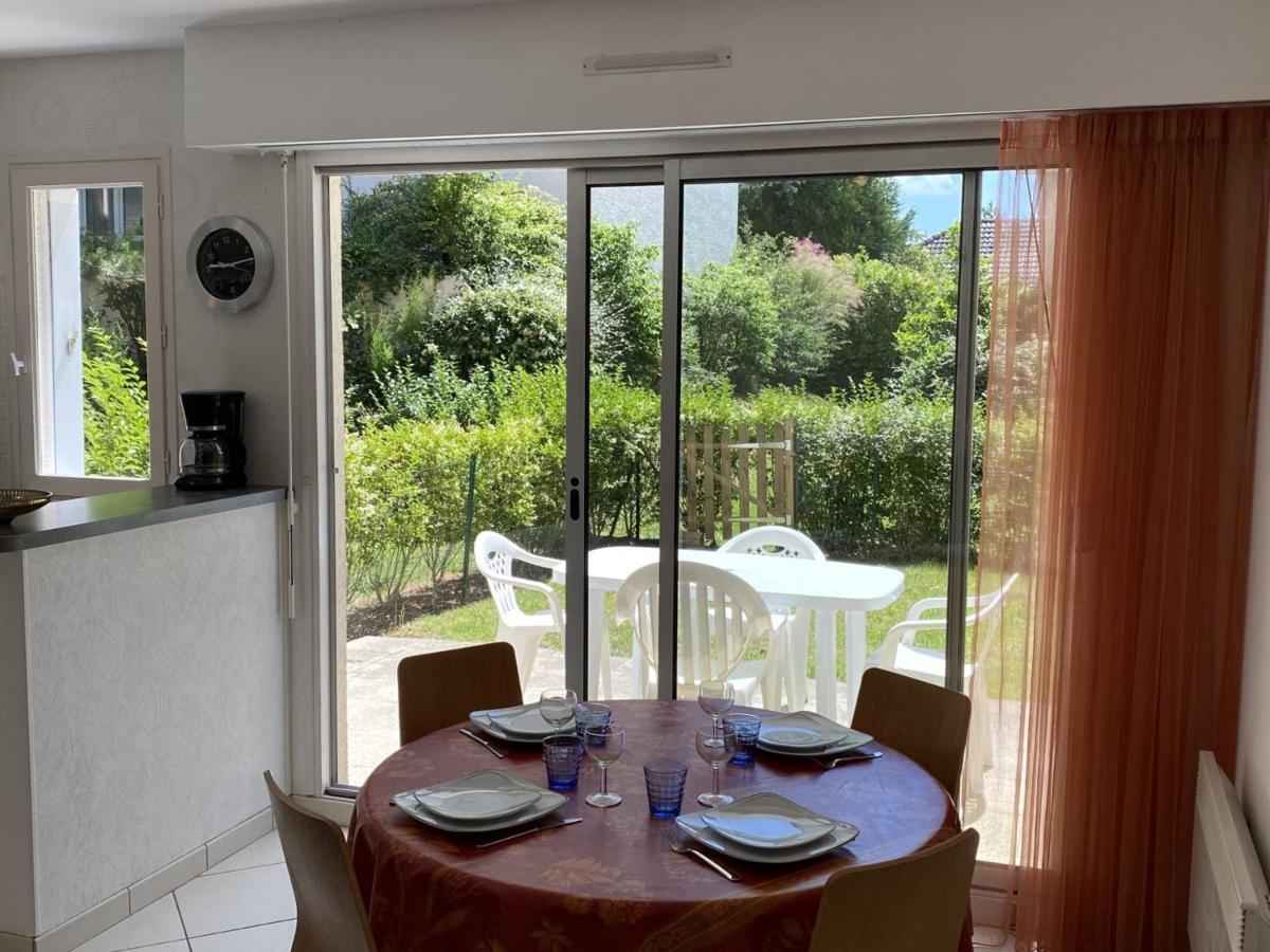 Cabourg : Studio Rez-De-Jardin Proche Plage, Animaux Acceptes, Tv, Wi-Fi Optionnel - Fr-1-487-331 Exterior photo